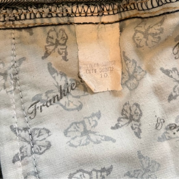 Frankie B. Jeans - Picture 14 of 14